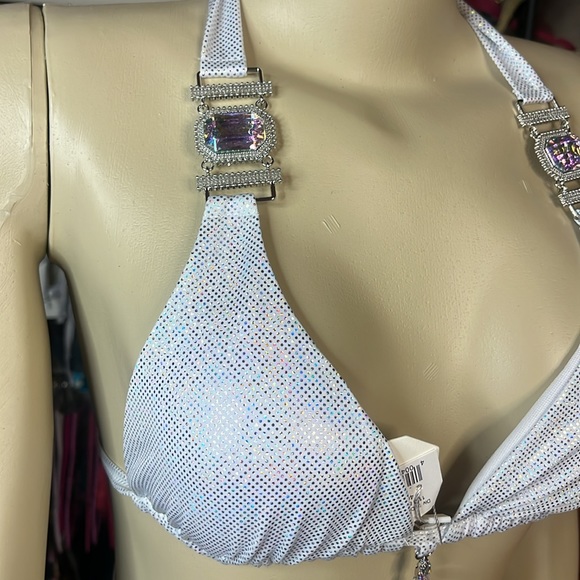 Bikini Set - Picture 3 of 5